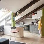 Cozy Attic In The City Center